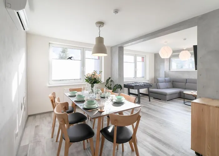 Feriehus & Sauna House - 400 M Do Stoku - Dom Dla 8os - Dream